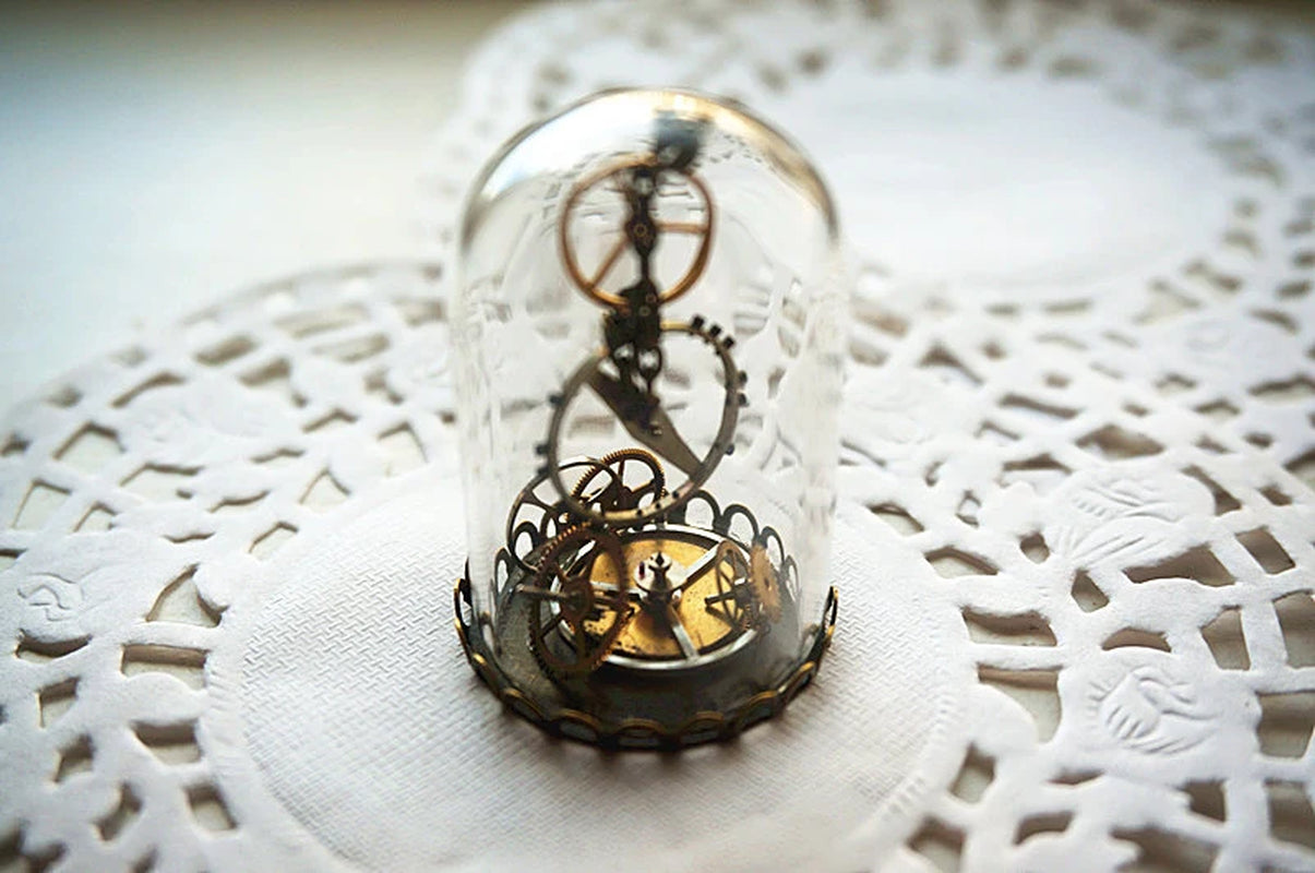 Steampunk Terrarium Necklace - Vintage Watch Gears in Glass Dome Bronze Antique Style Necklace