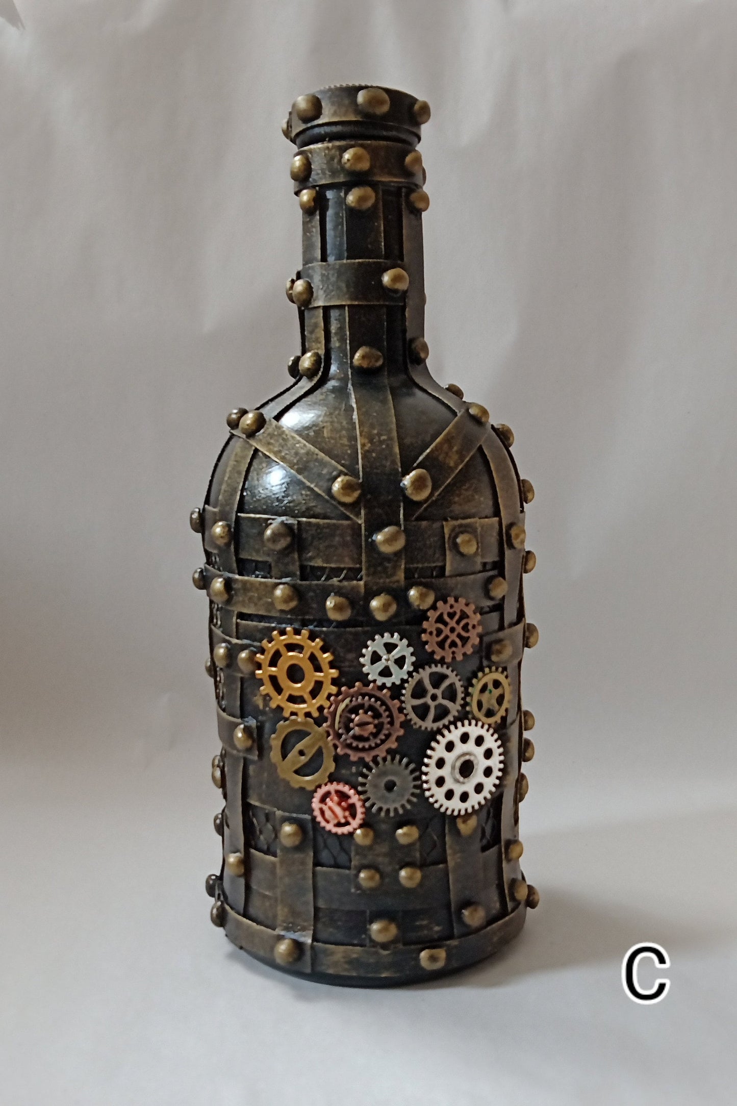 Round Steampunk Bottle / Vintage Gift / Bookish Gift
